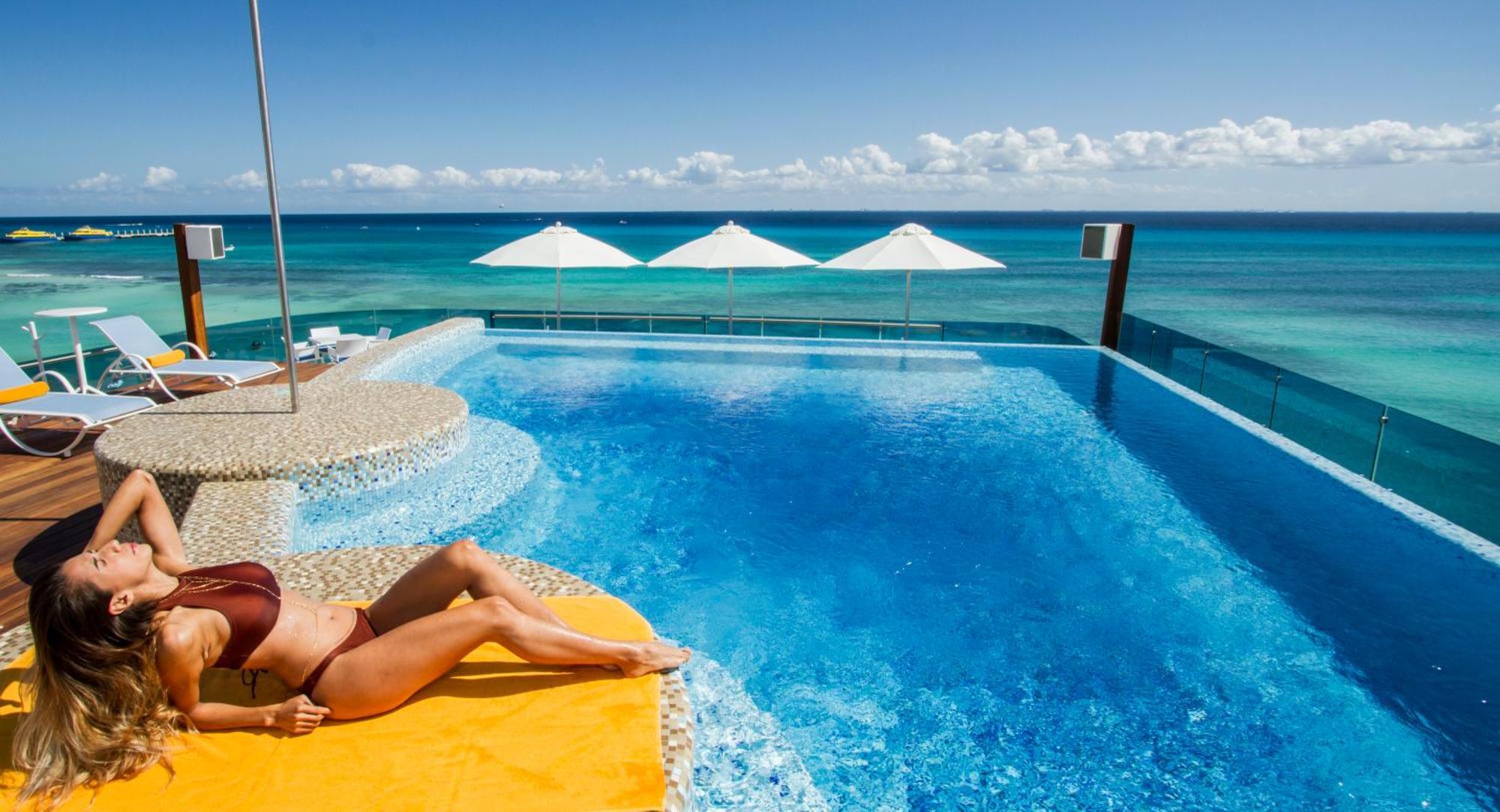 The Carmen Hotel - Ocean Front (Adults Only) Playa del Carmen Extérieur photo